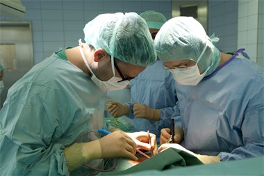 Chirurgisches Team Merheim, Foto: Bettina Fürst-Fastré